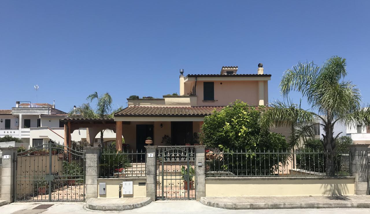 Carusa Cerfignano Buitenkant foto